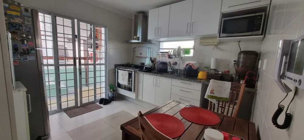 Casa, 4 quartos, 170 m² - Foto 3
