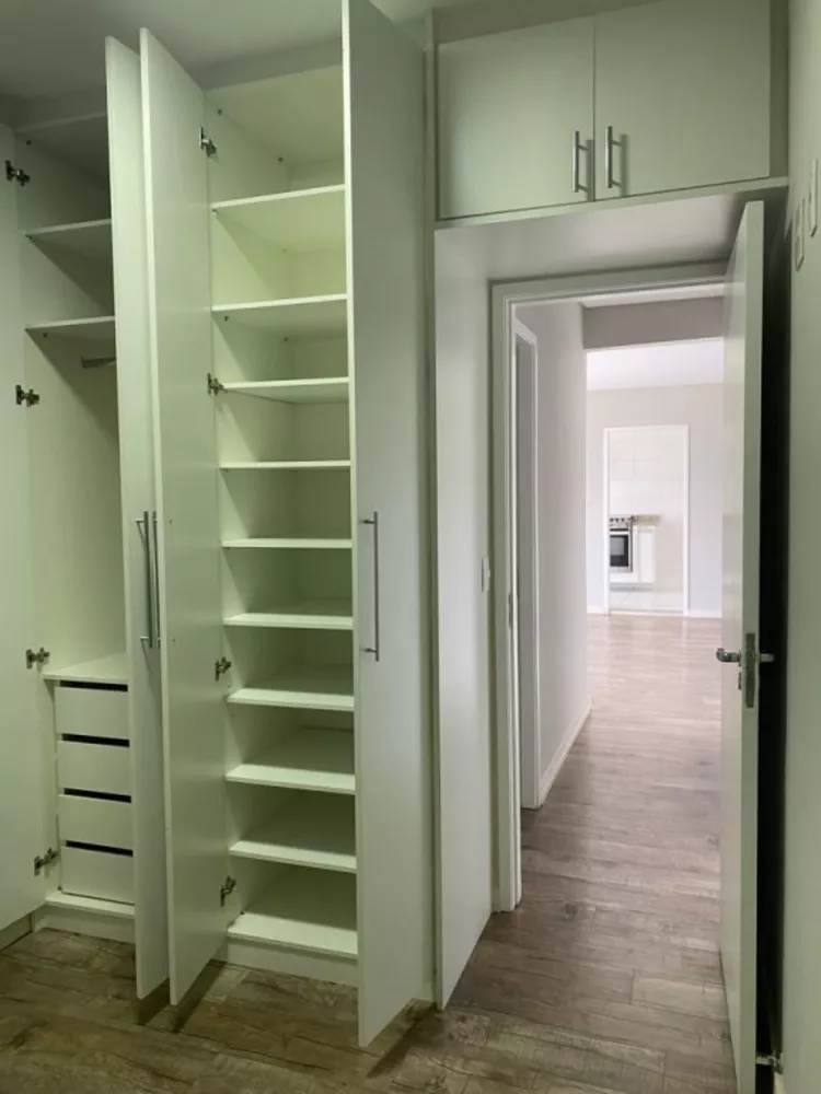 Apartamento à venda com 3 quartos, 111m² - Foto 6