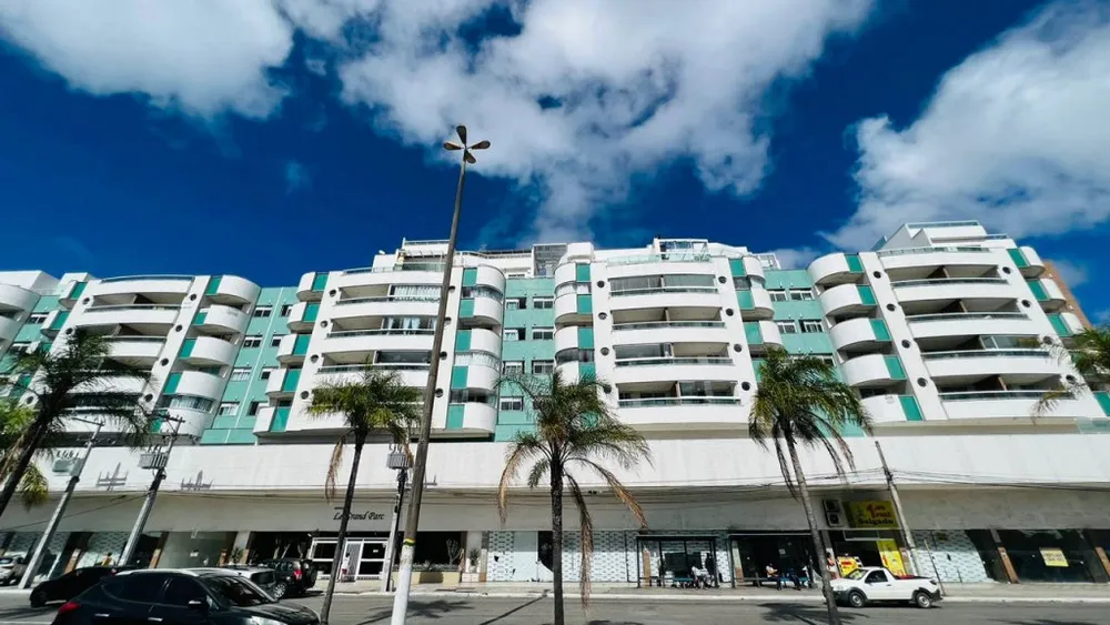 Apartamento, 3 quartos, 198 m² - Foto 1