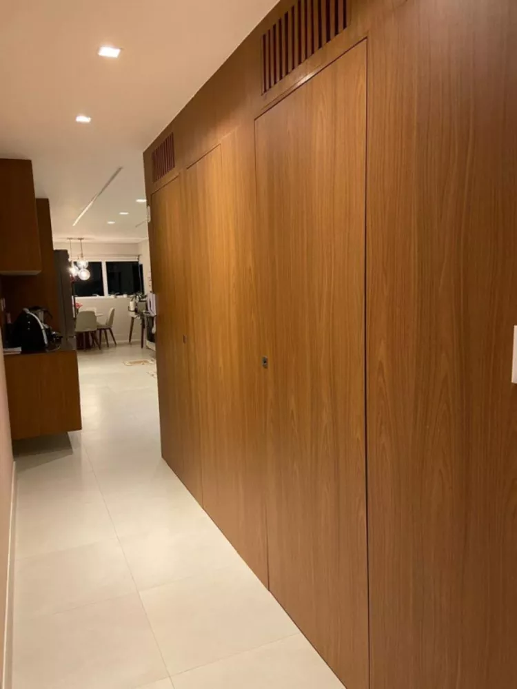 Apartamento à venda com 4 quartos, 326m² - Foto 3