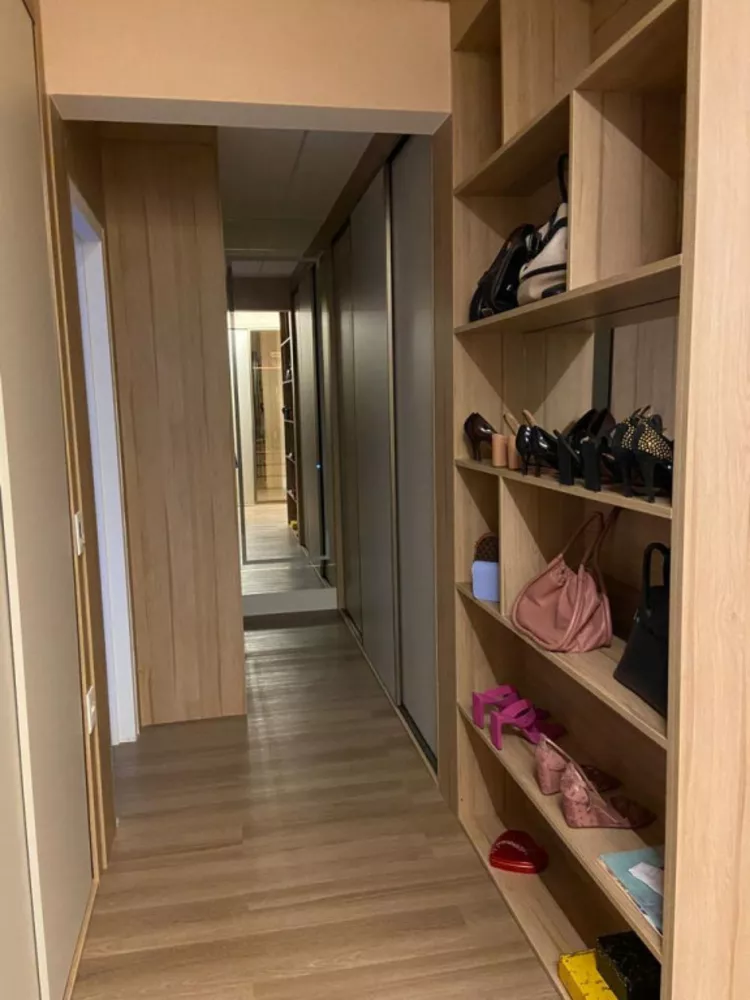 Apartamento à venda com 4 quartos, 326m² - Foto 4