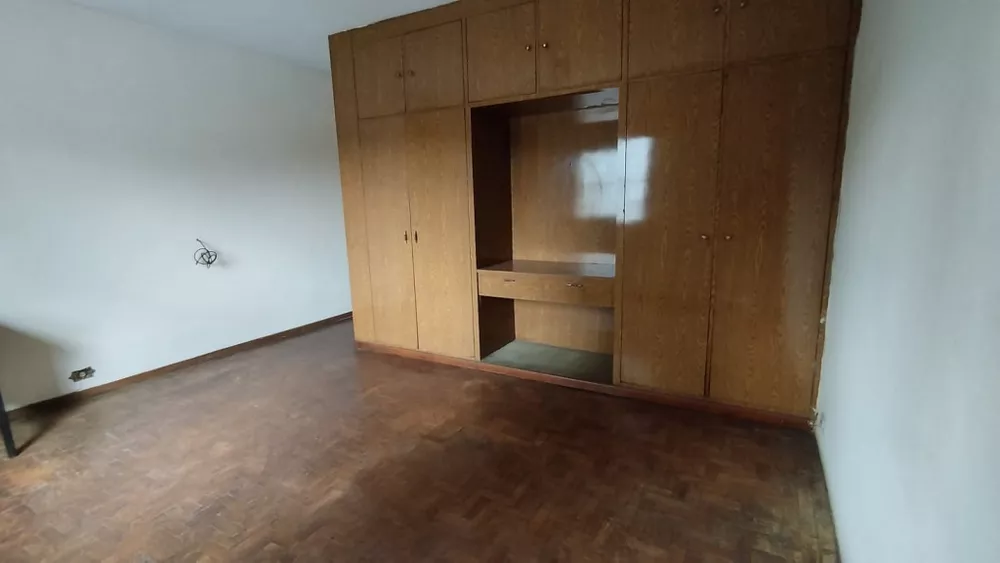 Casa à venda com 3 quartos, 235m² - Foto 14