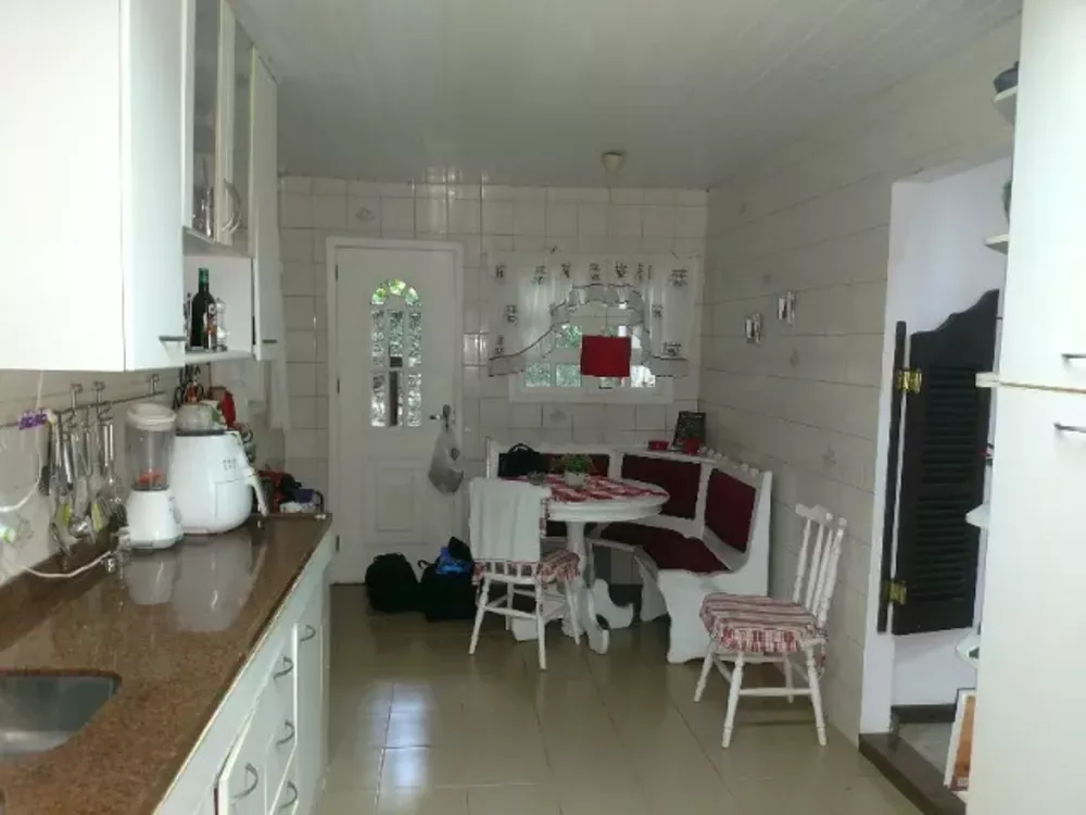 Casa, 4 quartos, 960 m² - Foto 1