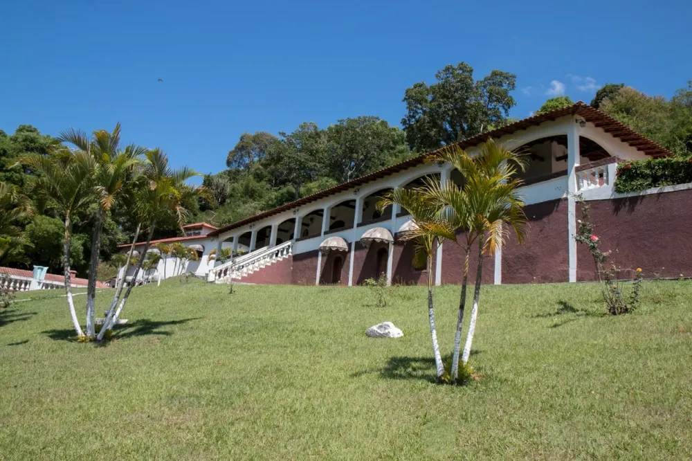 Sítio, 37 quartos, 5 hectares - Foto 10