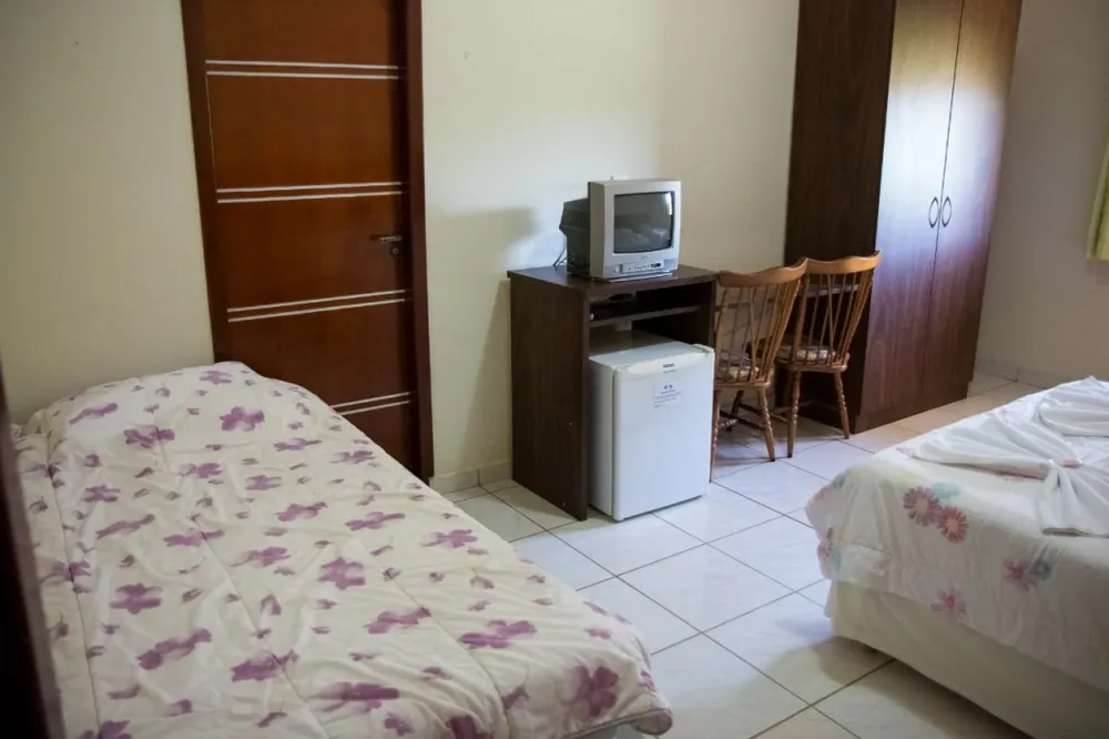 Sítio, 37 quartos, 5 hectares - Foto 3