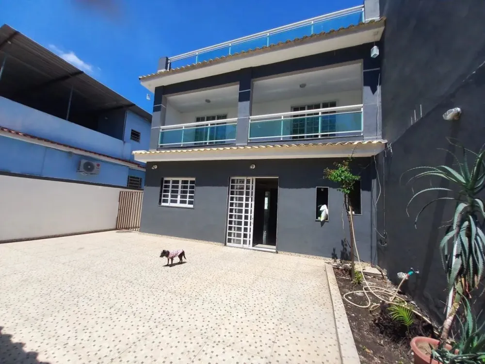 Casa, 3 quartos, 225 m² - Foto 1