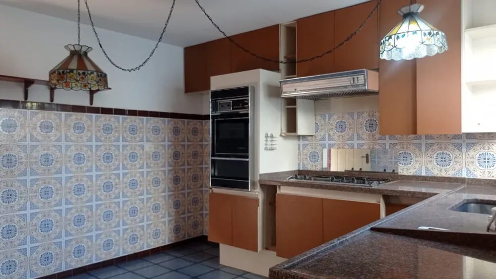 Casa, 4 quartos, 220 m² - Foto 2