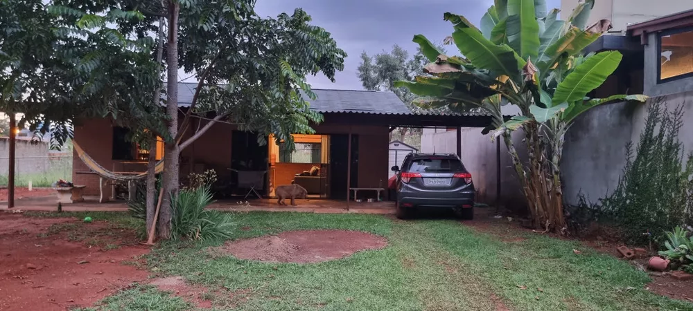 Casa à venda com 1 quarto, 100m² - Foto 1