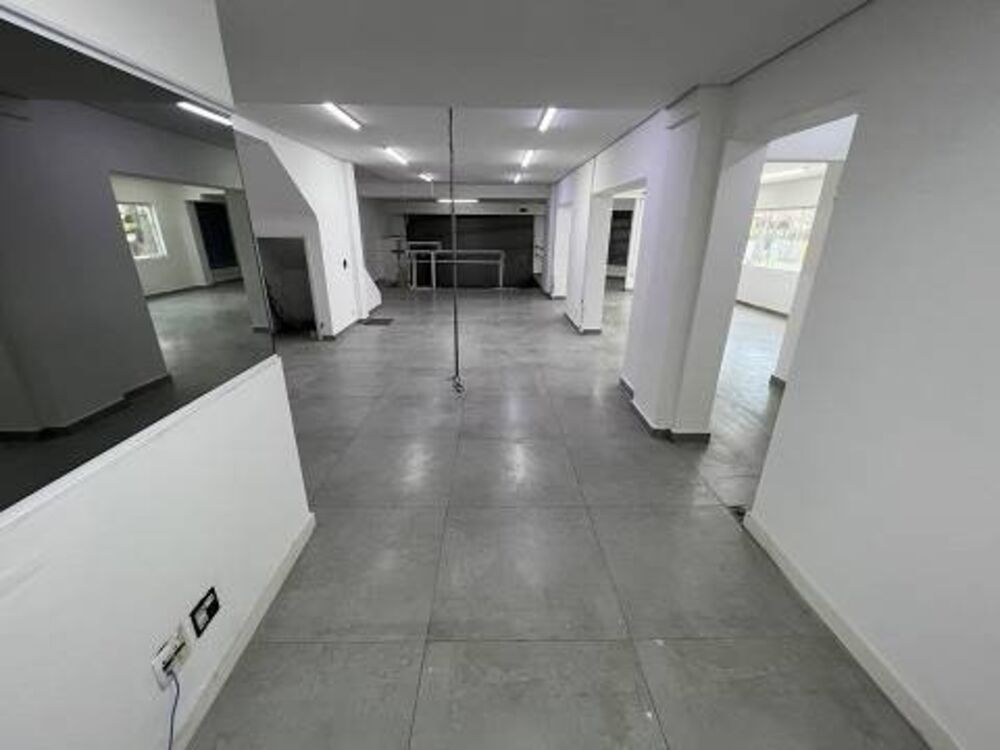 Prédio Inteiro para alugar, 360m² - Foto 2