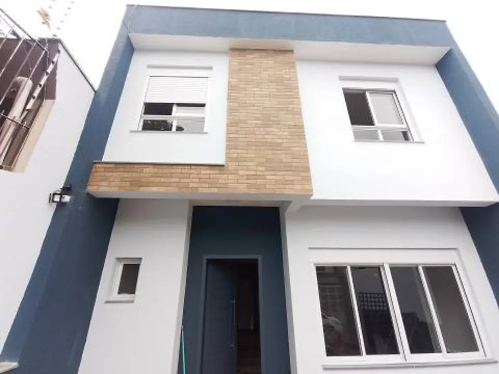 Casa, 4 quartos, 168 m² - Foto 1