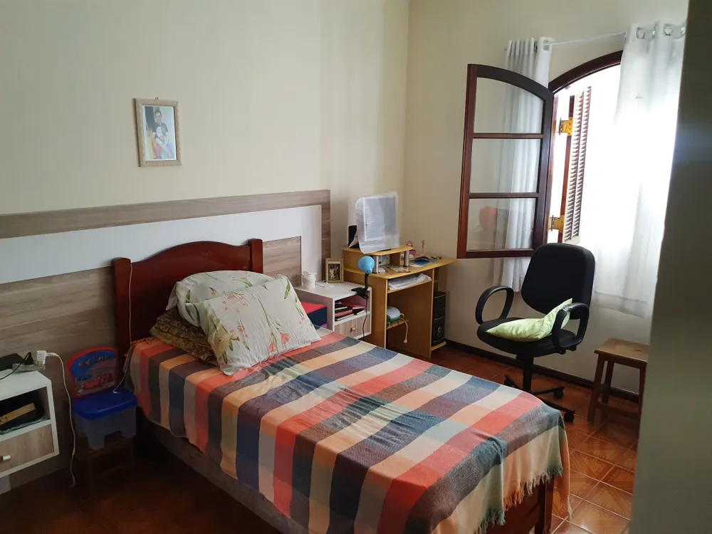 Casa, 3 quartos, 242 m² - Foto 5