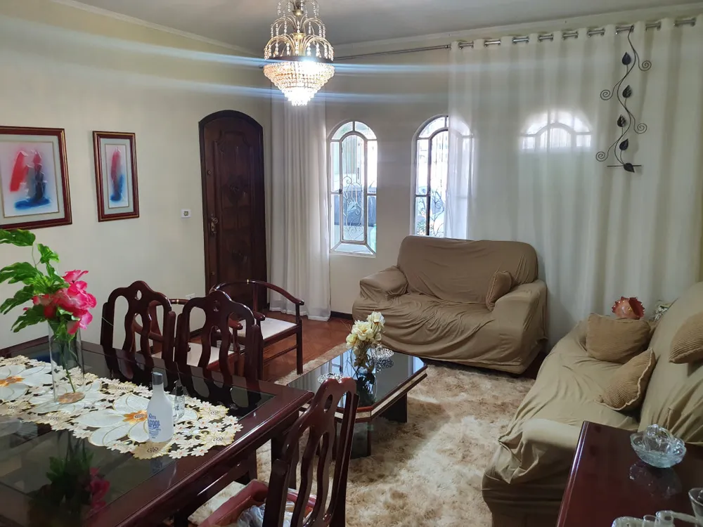 Casa, 3 quartos, 242 m² - Foto 2