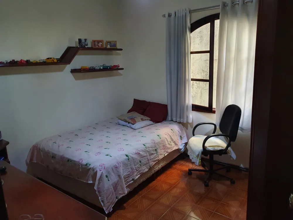 Casa, 3 quartos, 242 m² - Foto 9