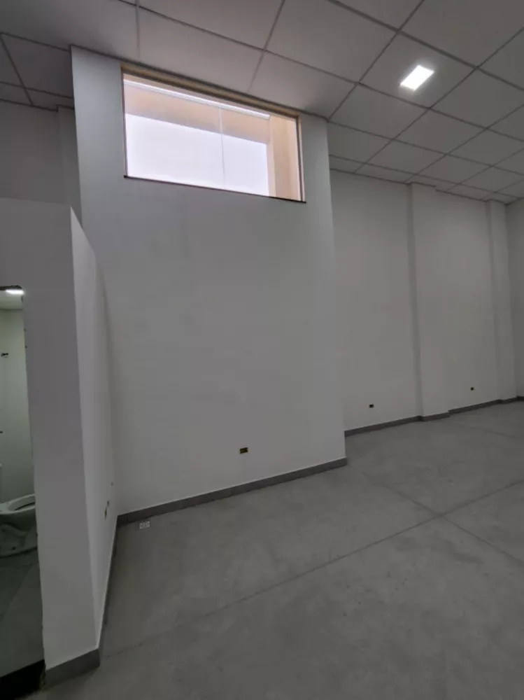 Prédio Inteiro para alugar, 150m² - Foto 1