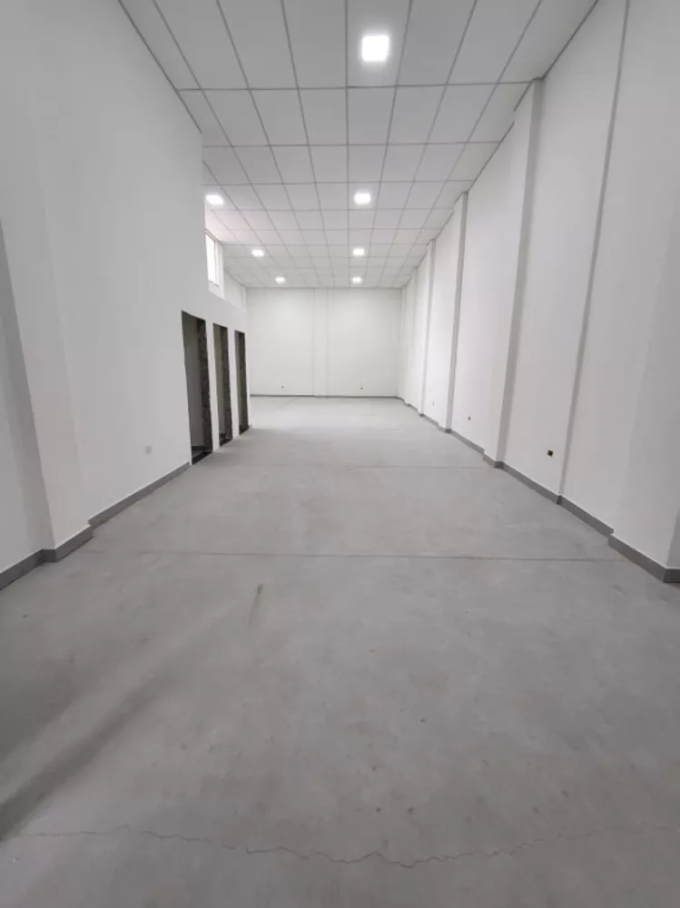 Prédio Inteiro para alugar, 150m² - Foto 3