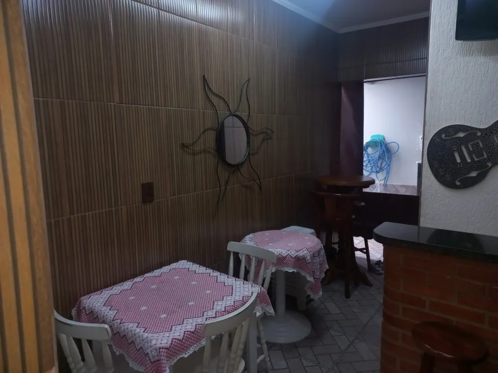 Casa, 3 quartos, 225 m² - Foto 19