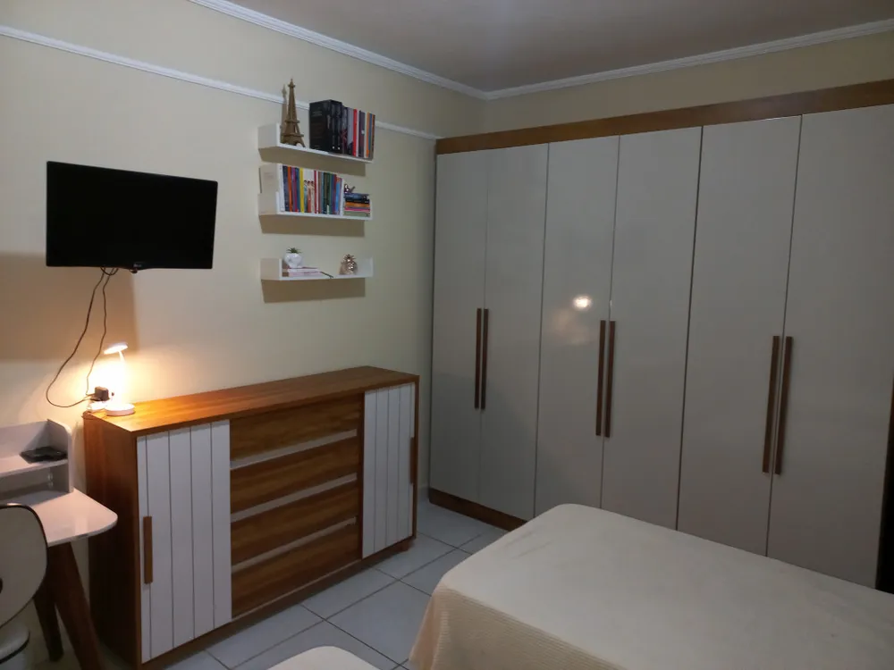 Casa, 3 quartos, 225 m² - Foto 6