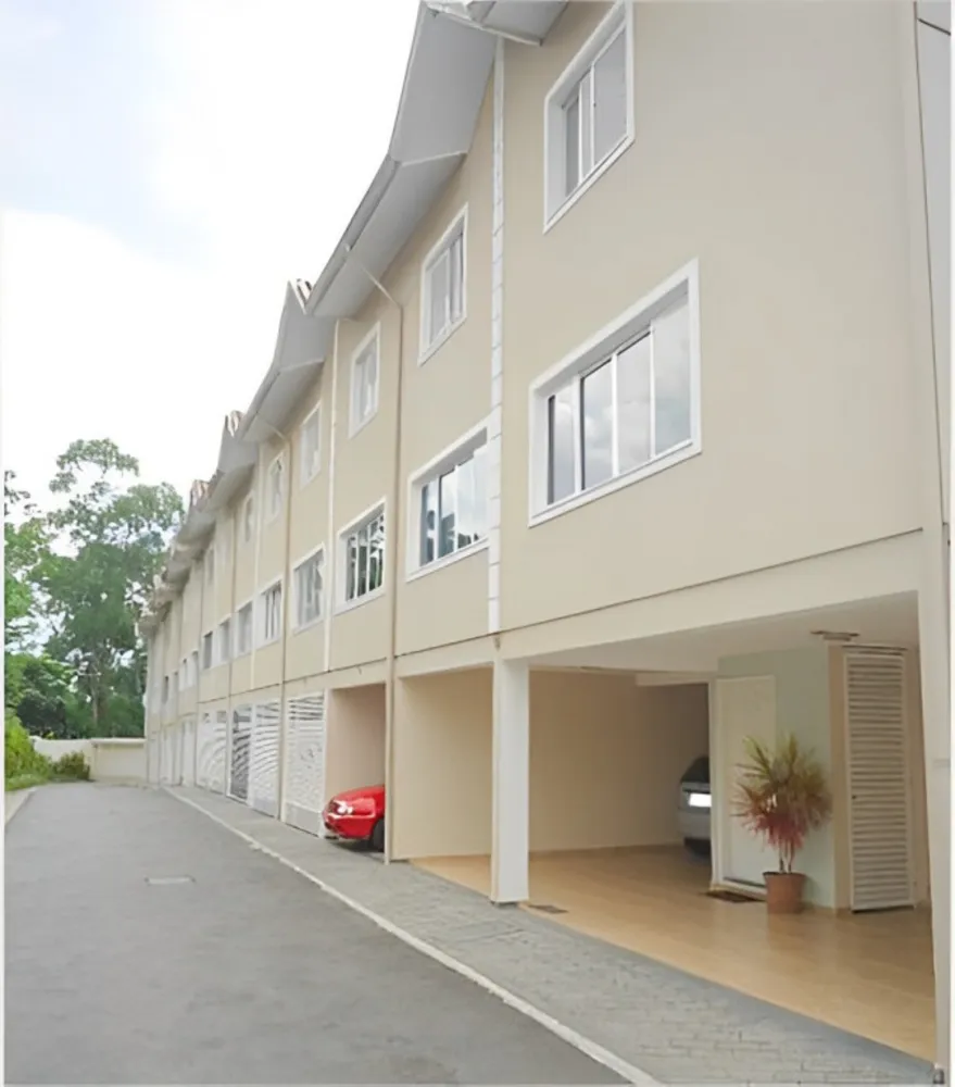 Casa, 3 quartos, 169 m² - Foto 1
