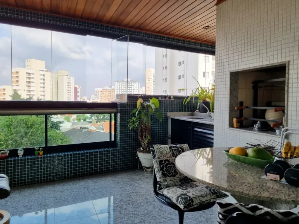 Apartamento, 3 quartos, 156 m² - Foto 1