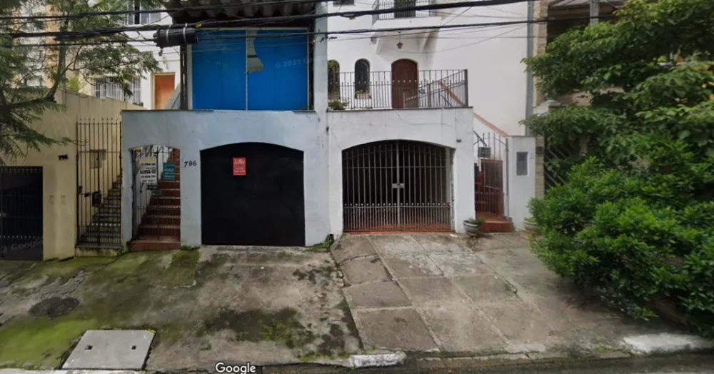 Casa, 6 quartos, 260 m² - Foto 1
