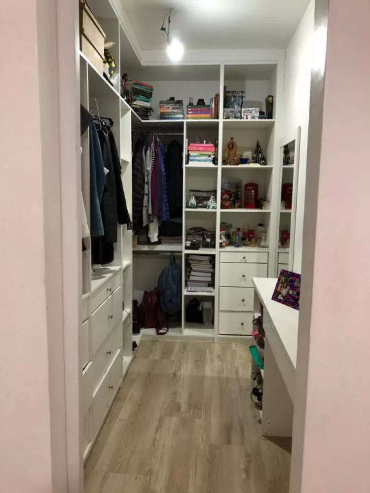 Casa, 5 quartos, 190 m² - Foto 2