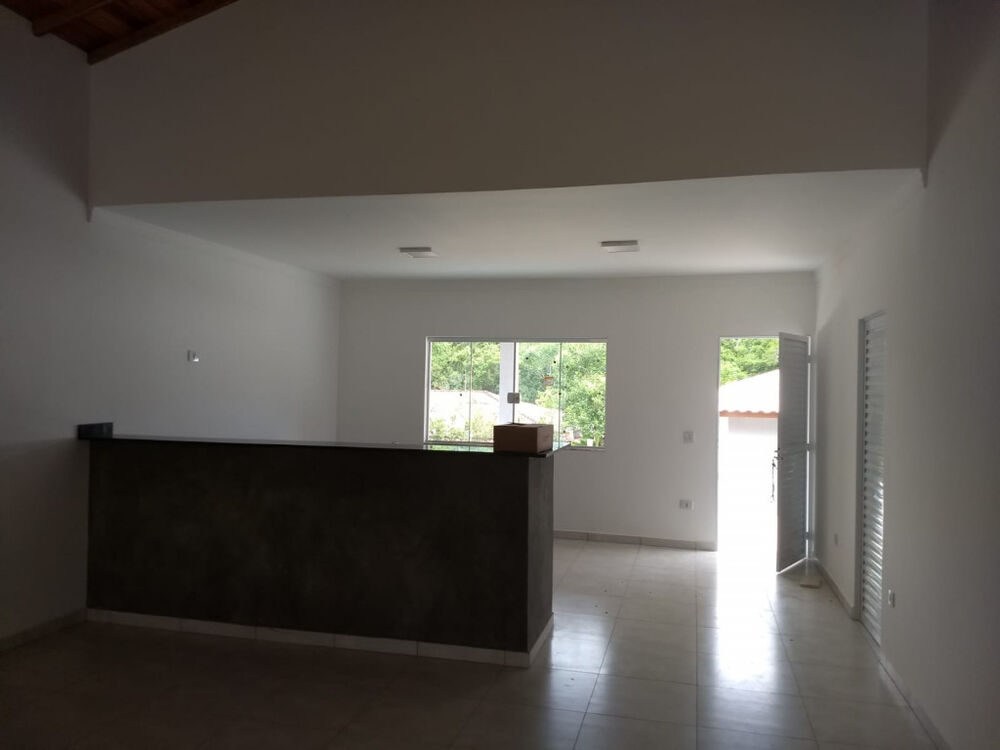 Casa de Condomínio à venda com 4 quartos, 300m² - Foto 4