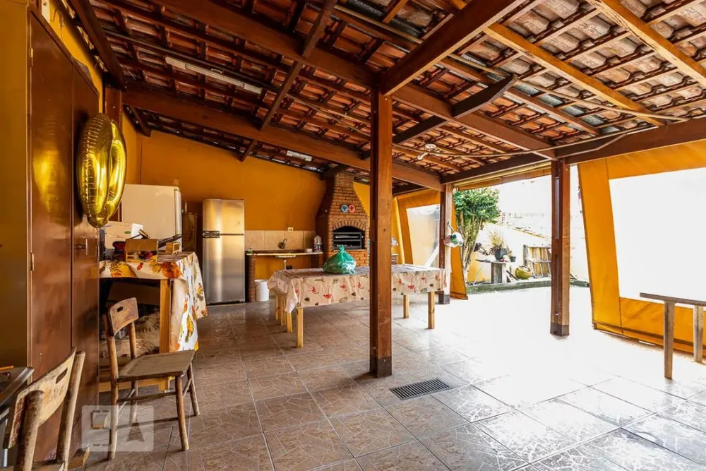 Casa, 3 quartos, 98 m² - Foto 1