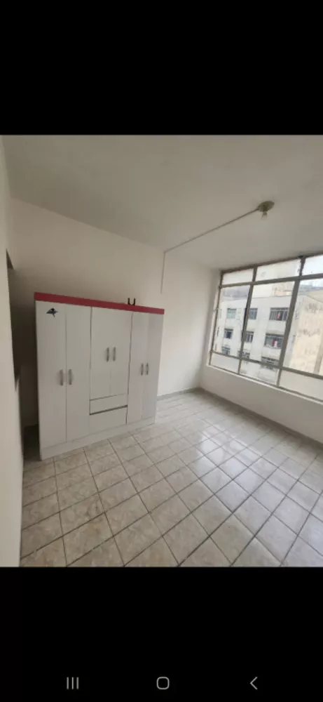 Apartamento à venda com 1 quarto, 28m² - Foto 3