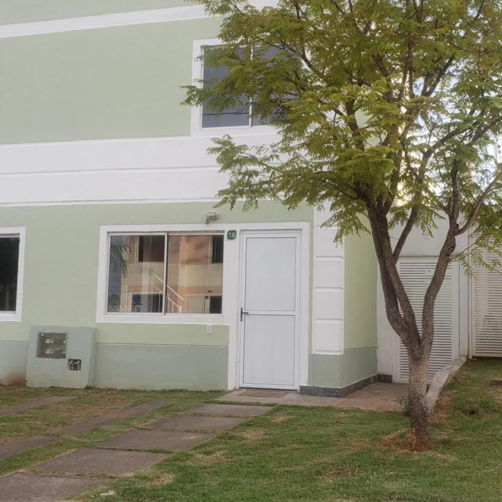 Casa, 2 quartos, 72 m² - Foto 1