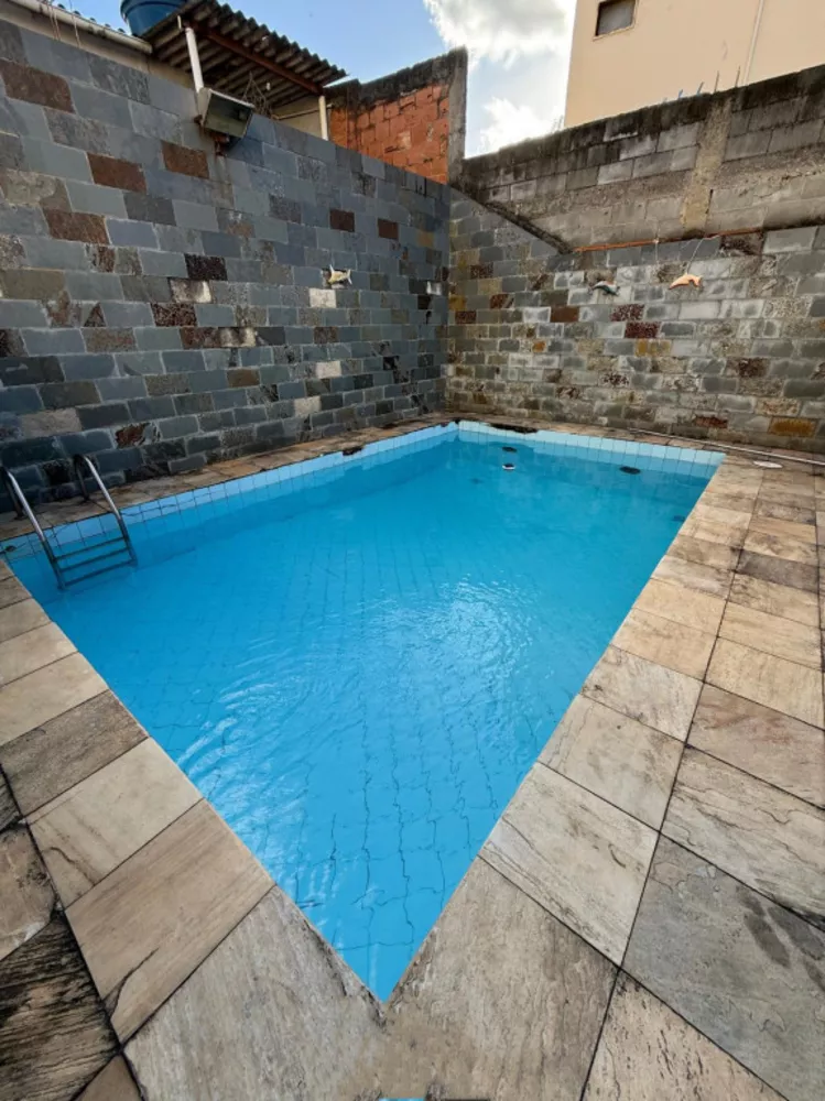 Casa, 6 quartos, 400 m² - Foto 4