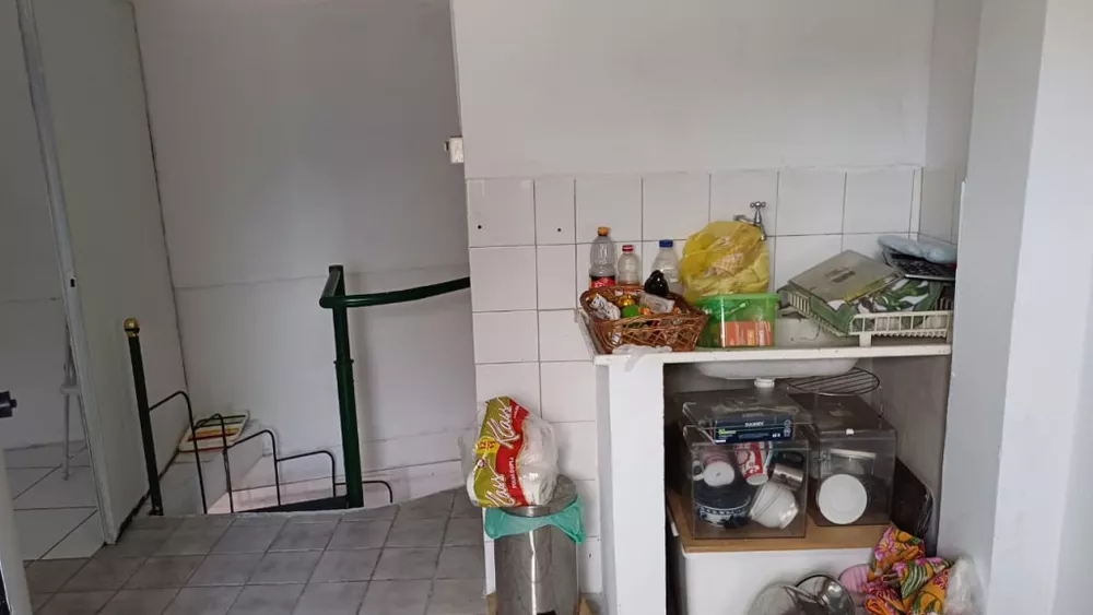 Casa à venda e aluguel com 2 quartos, 190m² - Foto 3