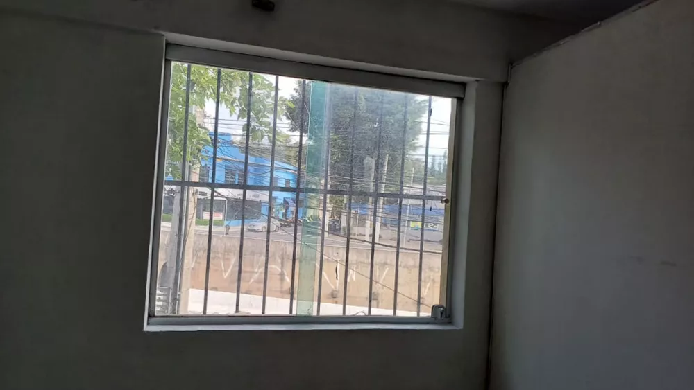 Casa à venda e aluguel com 2 quartos, 190m² - Foto 2