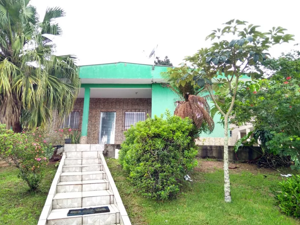 Fazenda à venda com 6 quartos, 300m² - Foto 2