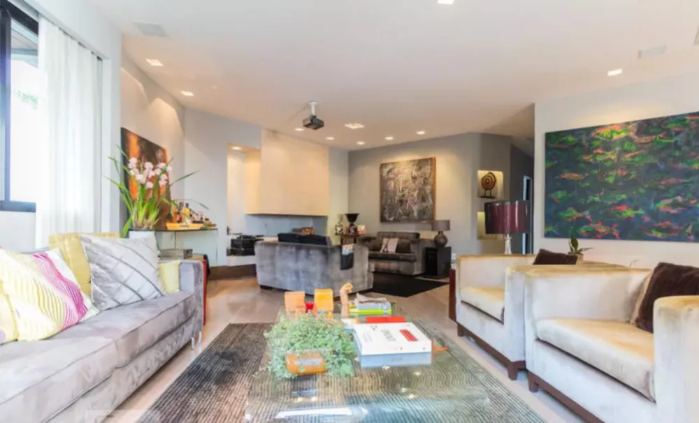 Apartamento, 4 quartos, 220 m² - Foto 1