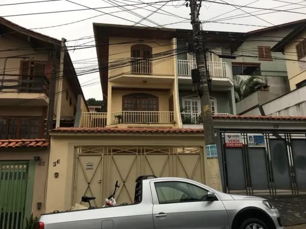 Casa, 3 quartos, 180 m² - Foto 1