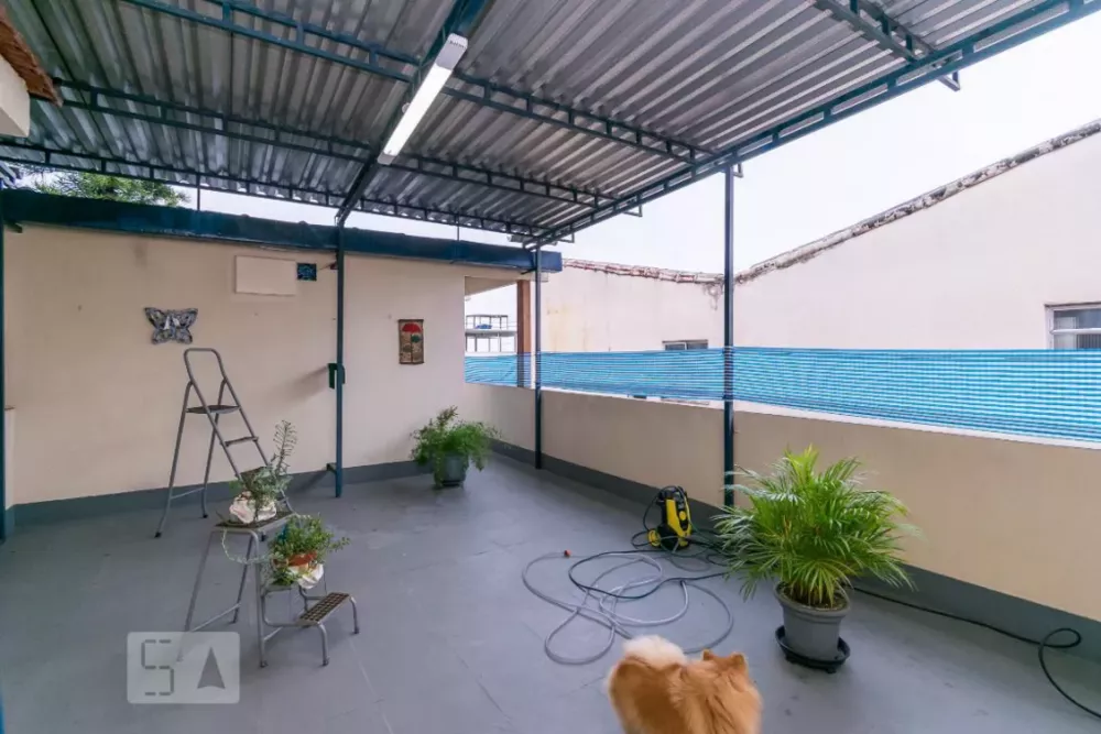 Casa à venda com 5 quartos, 200m² - Foto 10