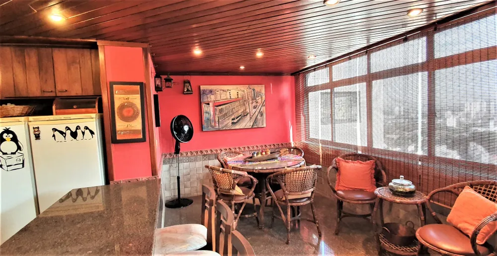 Cobertura, 3 quartos, 284 m² - Foto 1