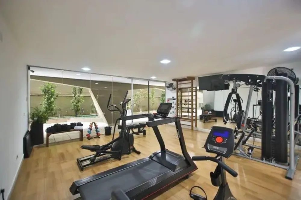 Casa, 6 quartos, 680 m² - Foto 1
