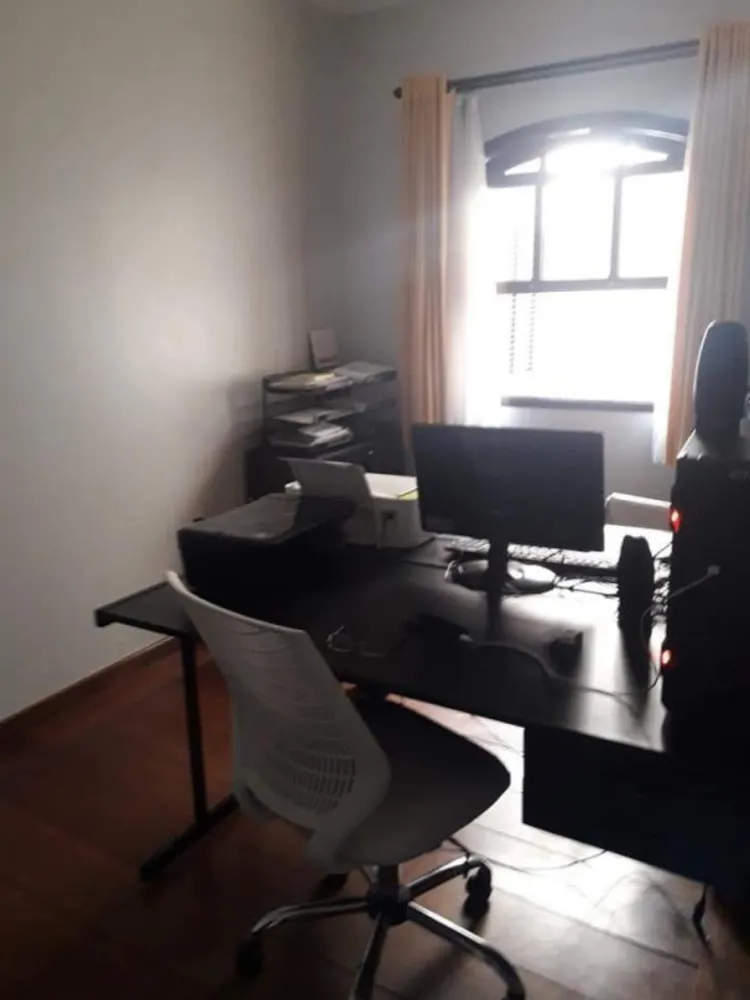 Casa, 4 quartos, 200 m² - Foto 10