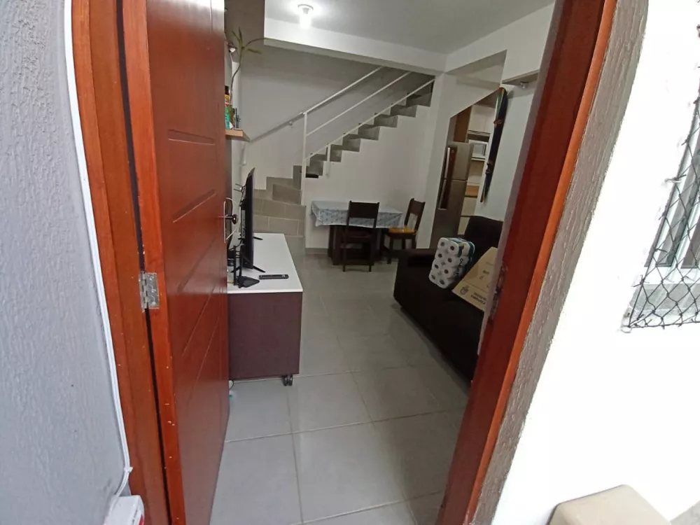 Casa à venda com 2 quartos, 100m² - Foto 5