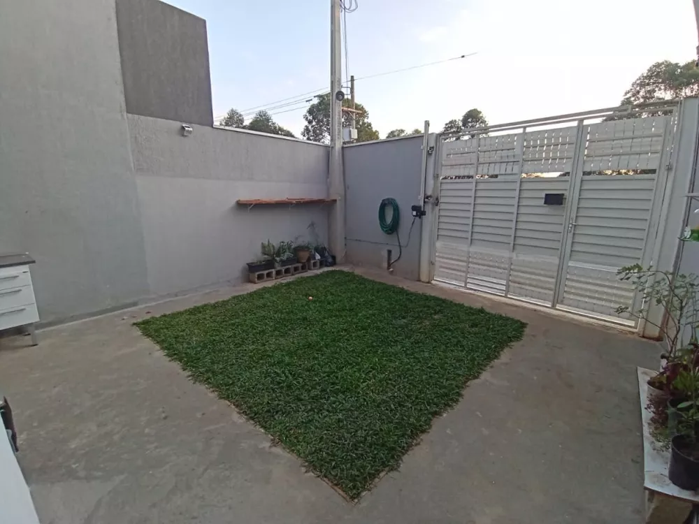 Casa à venda com 2 quartos, 100m² - Foto 4