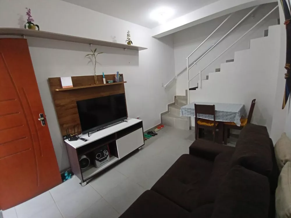 Casa à venda com 2 quartos, 100m² - Foto 6