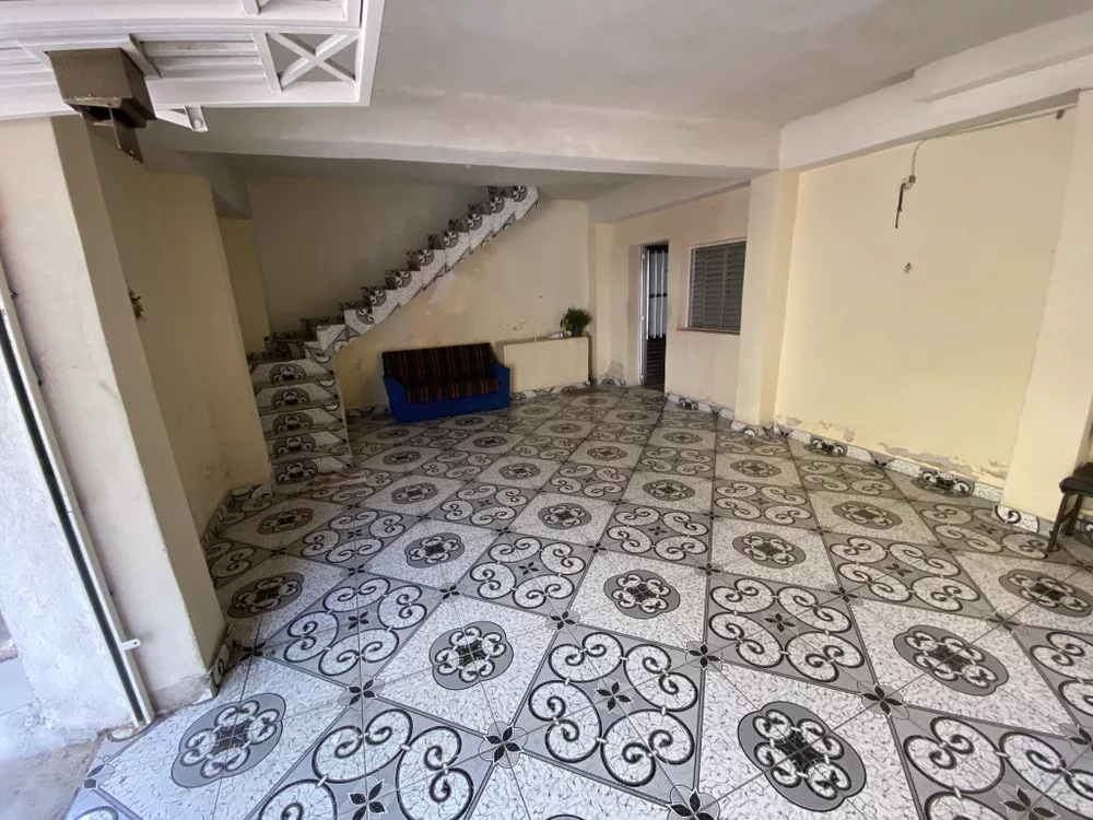 Casa à venda com 2 quartos, 150m² - Foto 1