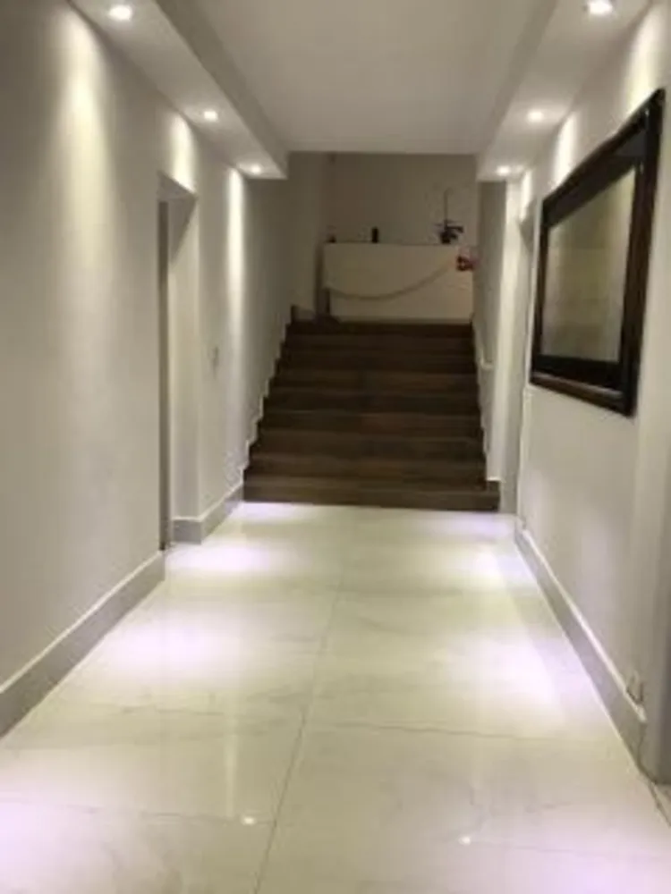 Casa, 6 quartos, 350 m² - Foto 2