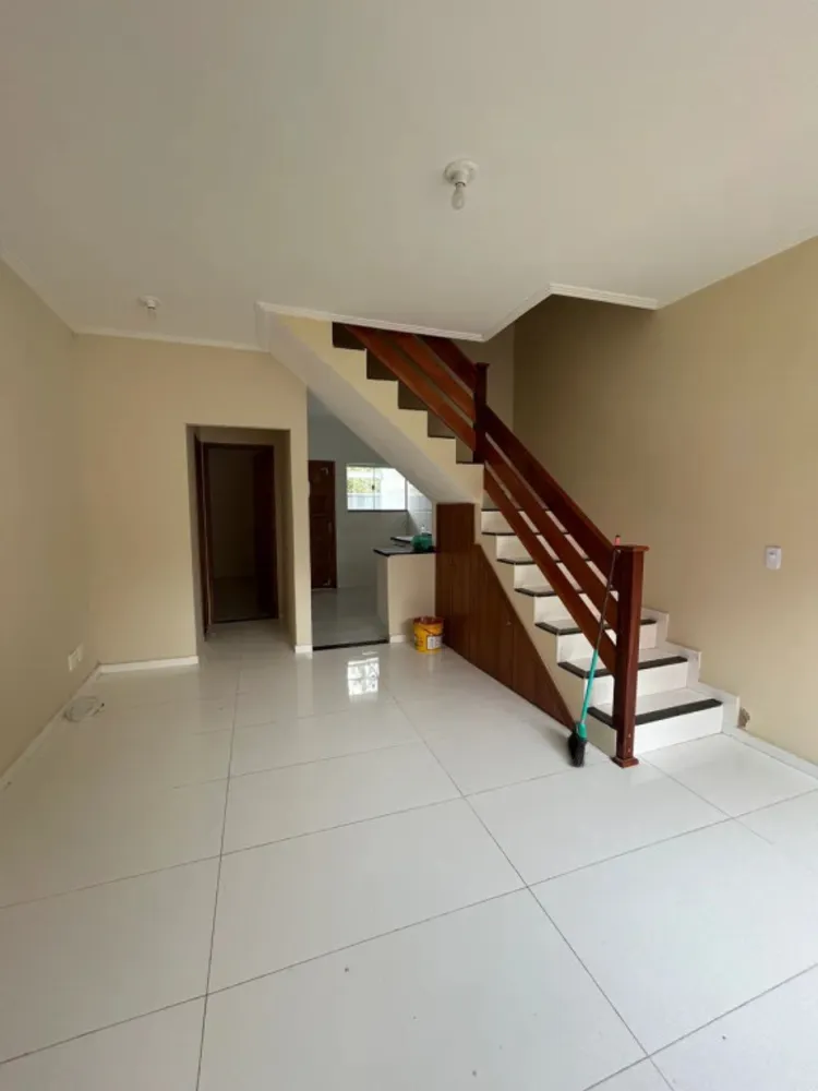 Casa, 4 quartos, 180 m² - Foto 2