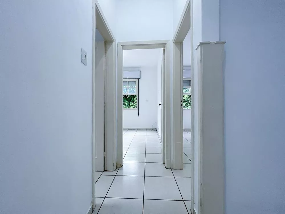 Apartamento para alugar com 2 quartos, 70m² - Foto 3