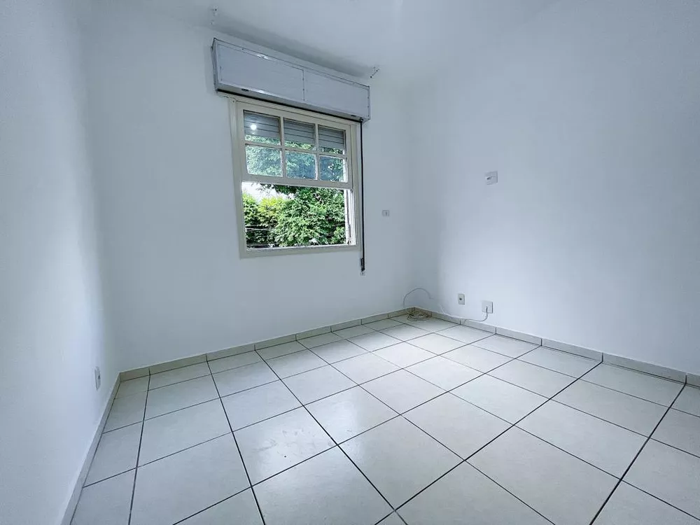 Apartamento para alugar com 2 quartos, 70m² - Foto 4