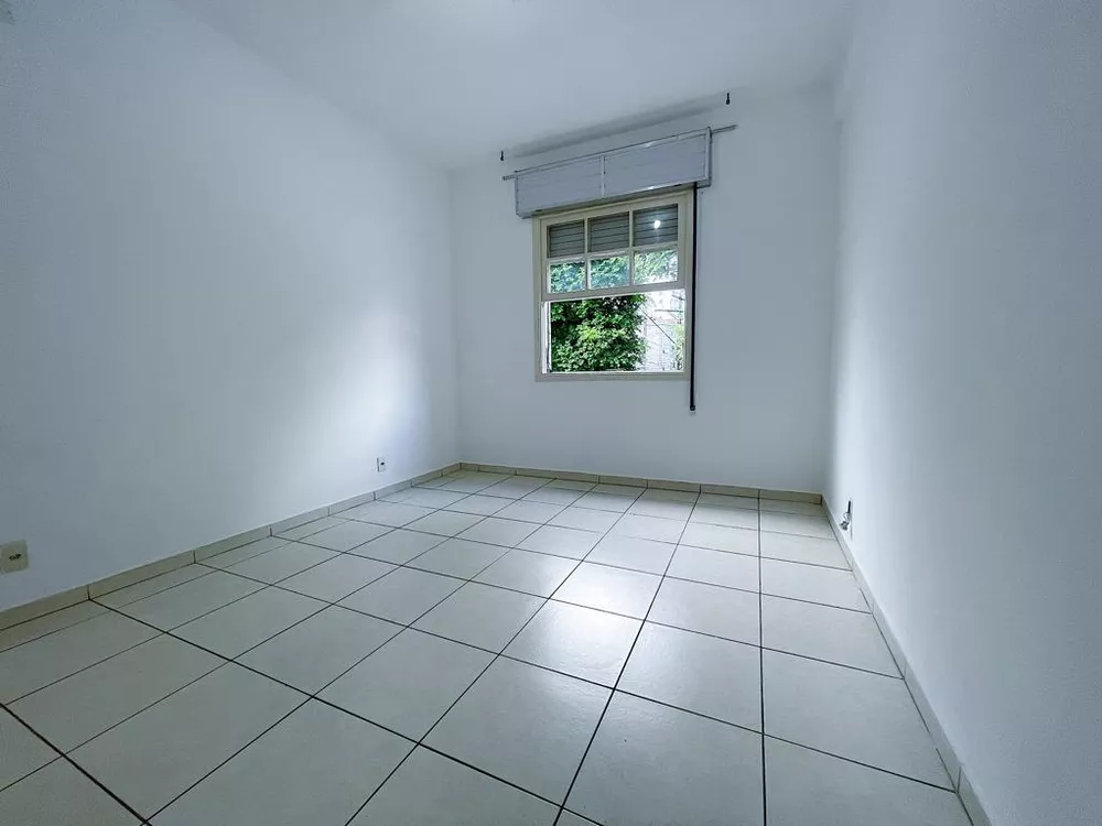 Apartamento para alugar com 2 quartos, 70m² - Foto 21