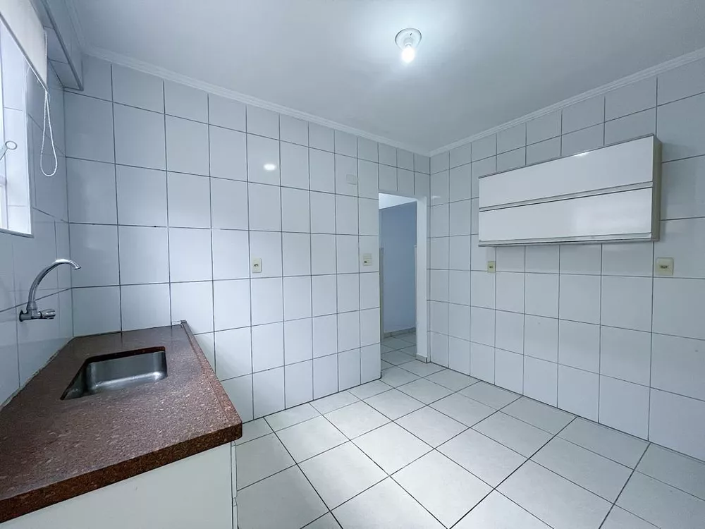 Apartamento para alugar com 2 quartos, 70m² - Foto 15