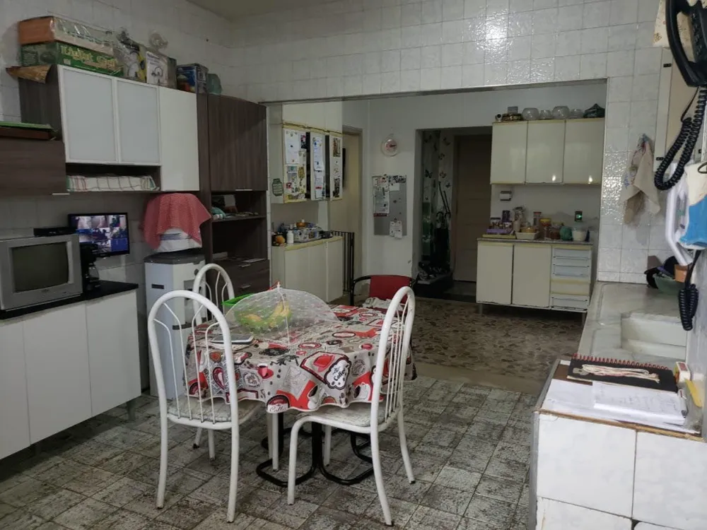Casa, 5 quartos, 320 m² - Foto 1